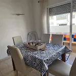 Vilamoura-quarteira Beaches With Pool And Sea View Apartamento