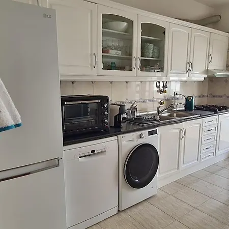 Vilamoura-quarteira Beaches With Pool And Sea View Apartment