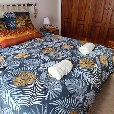 Vilamoura-quarteira Beaches With Pool And Sea View Apartment